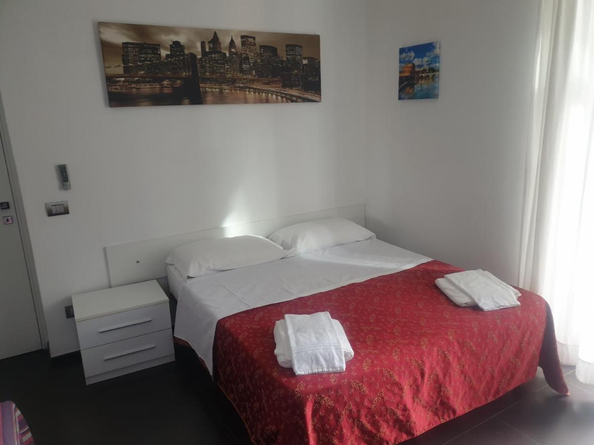 Guest House Hello Roma Buitenkant foto